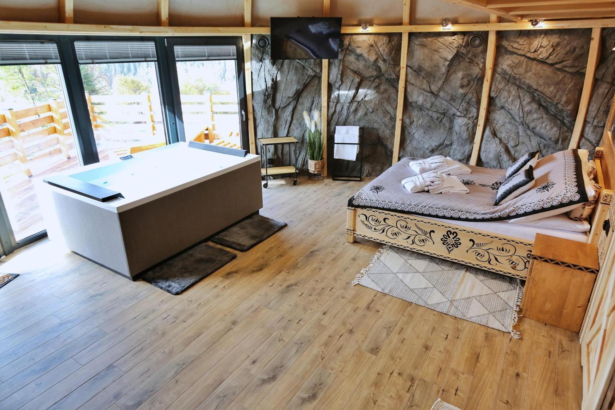 Tatry Mountain Glamp Z Jacuzzi Hotel Zakopane Exterior photo