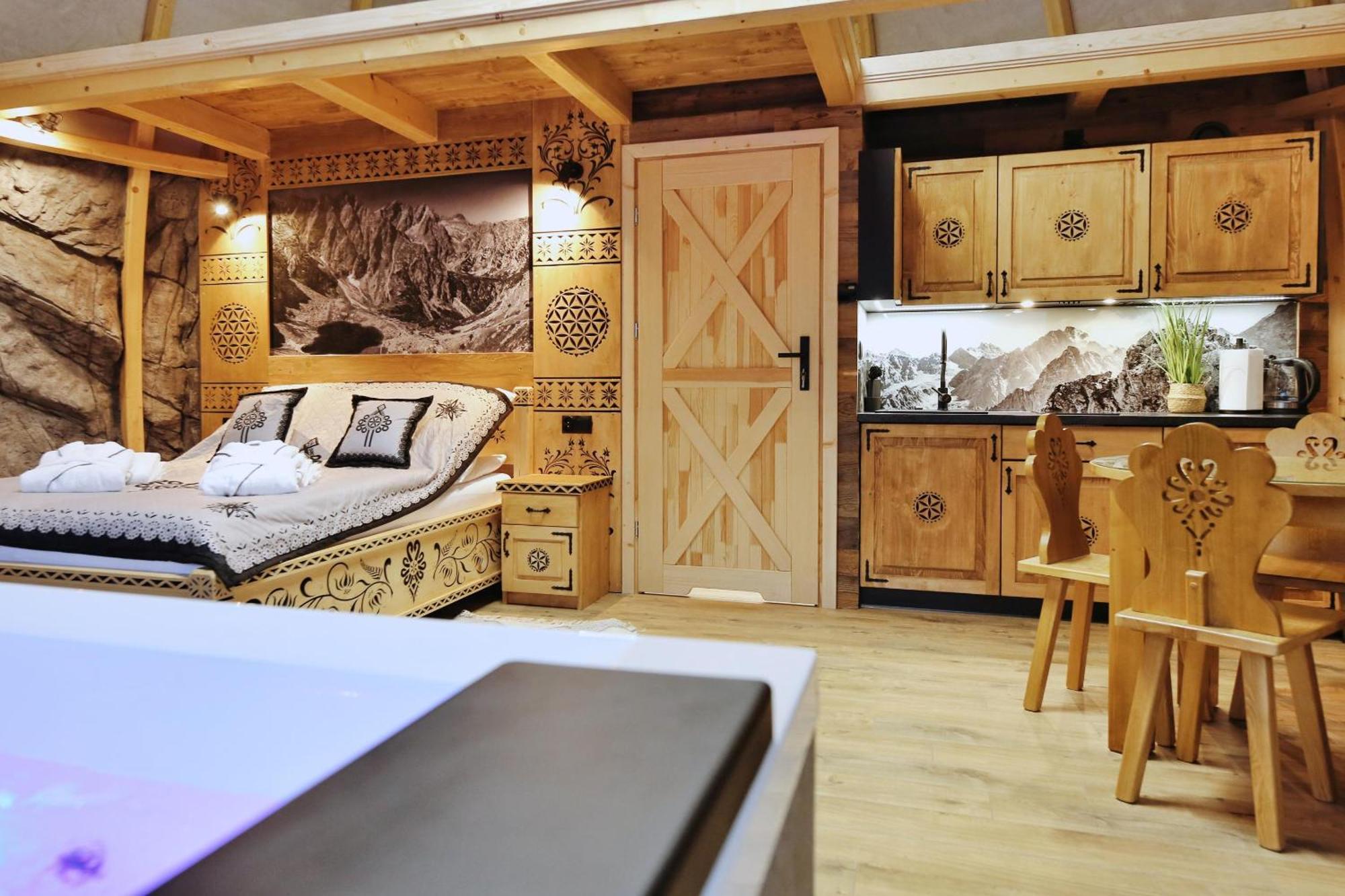 Tatry Mountain Glamp Z Jacuzzi Hotel Zakopane Exterior photo