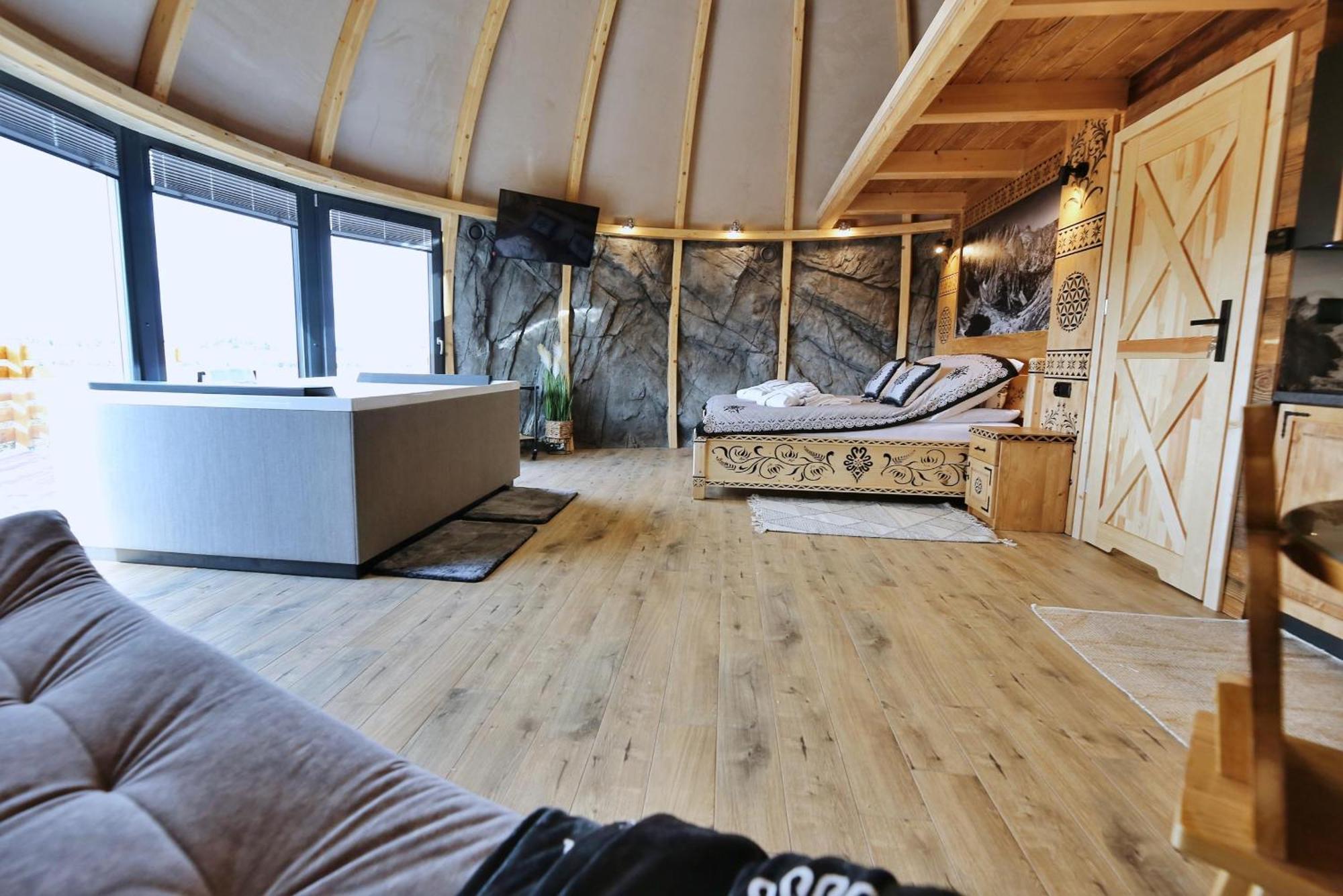 Tatry Mountain Glamp Z Jacuzzi Hotel Zakopane Exterior photo